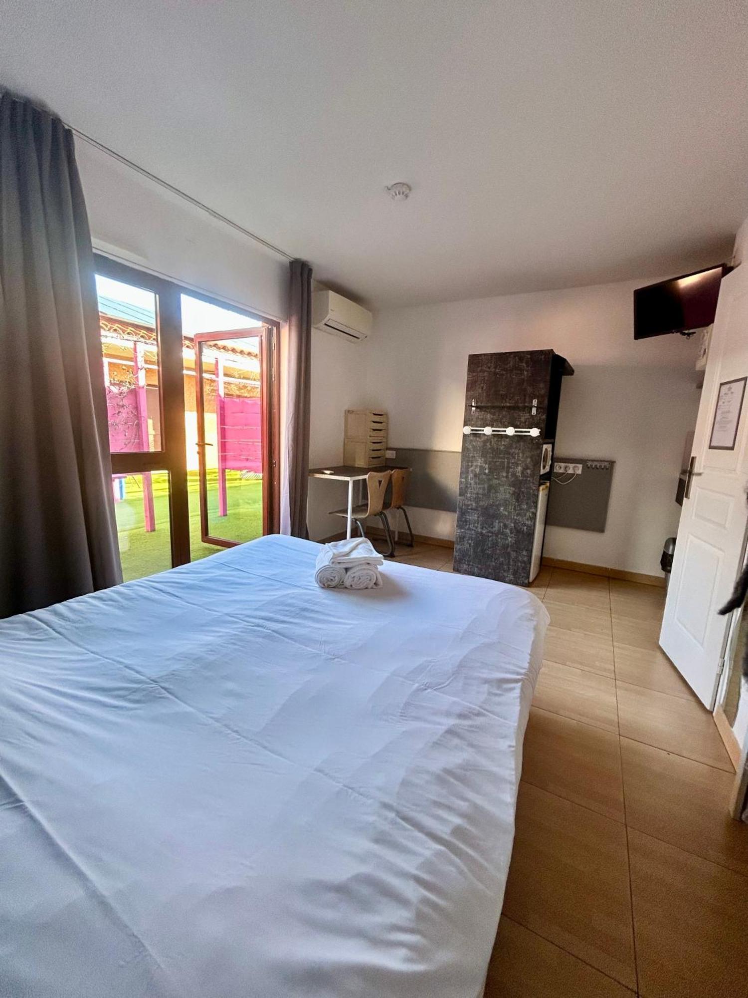 Hotel Acajou Argelès-sur-Mer Dış mekan fotoğraf