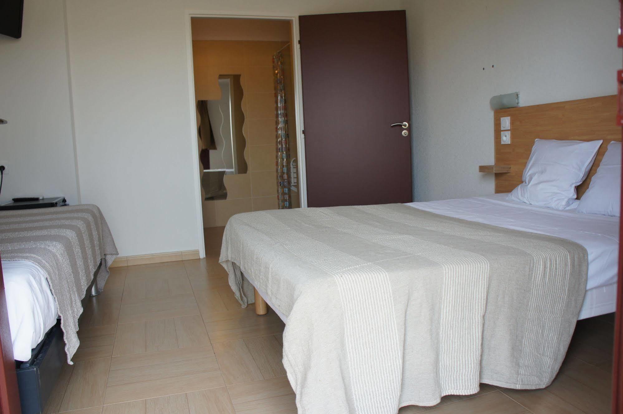 Hotel Acajou Argelès-sur-Mer Dış mekan fotoğraf